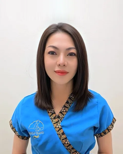 Kai, Thai massage therapist at Gold Hand Prague